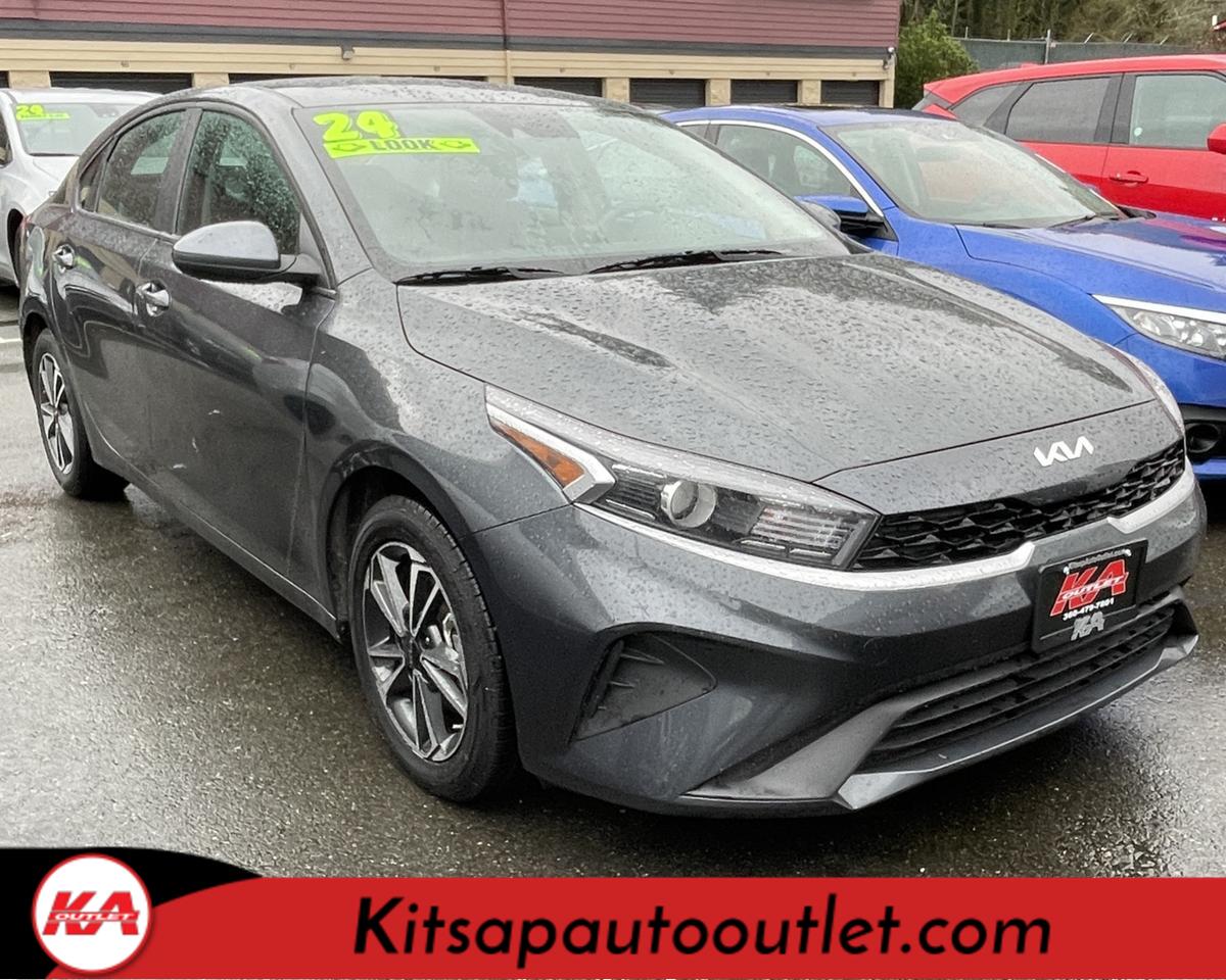 2024 Kia Forte LXS Sedan 4D