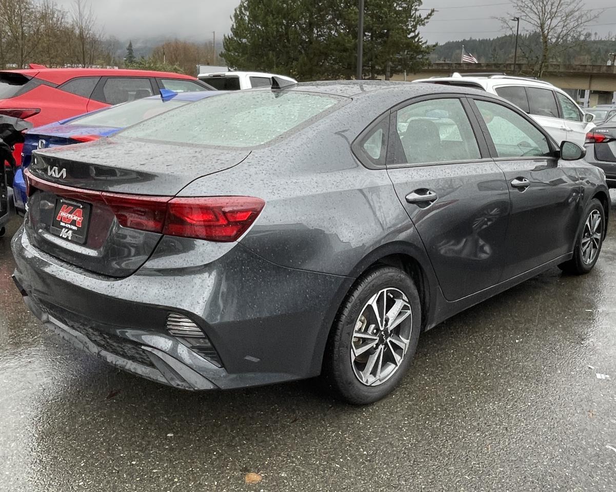 2024 Kia Forte LXS Sedan 4D