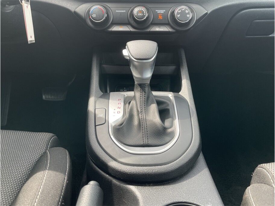 2024 Kia Forte LXS Sedan 4D Port Orchard WA