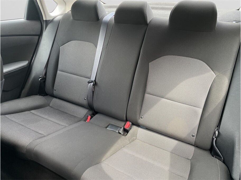 2024 Kia Forte LXS Sedan 4D Port Orchard WA