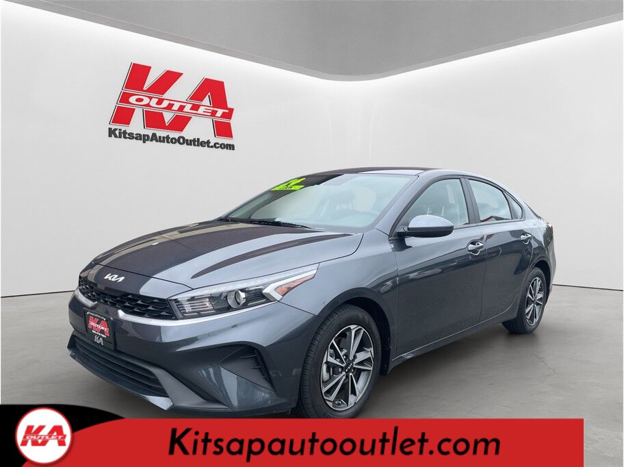 2024 Kia Forte LXS Sedan 4D
