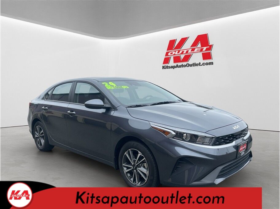 2024 Kia Forte LXS Sedan 4D