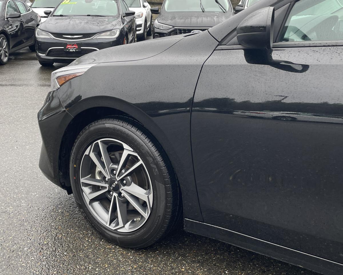 2024 Kia Forte LXS Sedan 4D