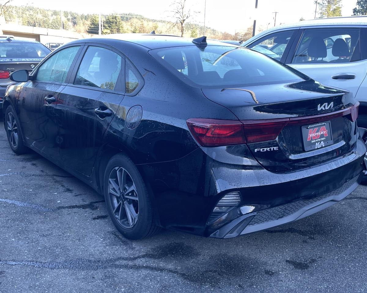 2024 Kia Forte LXS Sedan 4D Port Orchard WA