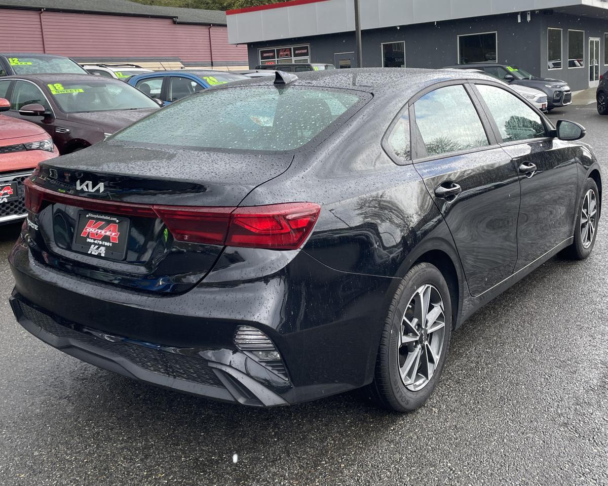 2024 Kia Forte LXS Sedan 4D Port Orchard WA