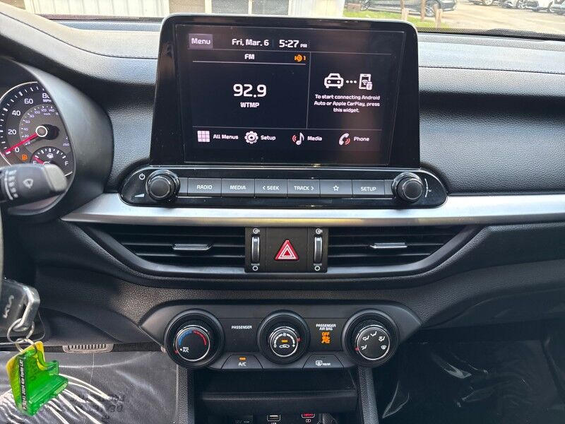 2024 Kia Forte LXS Seffner FL