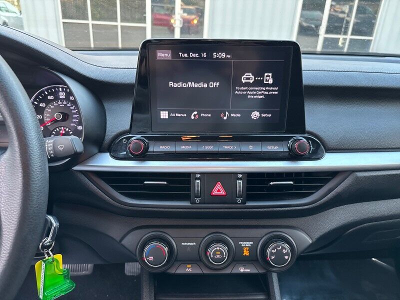 2024 Kia Forte LXS Seffner FL