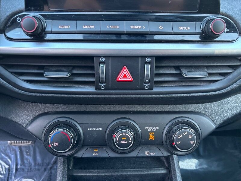 2024 Kia Forte LXS Seffner FL