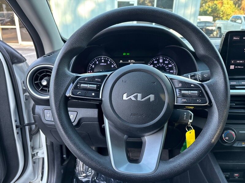 2024 Kia Forte LXS Seffner FL