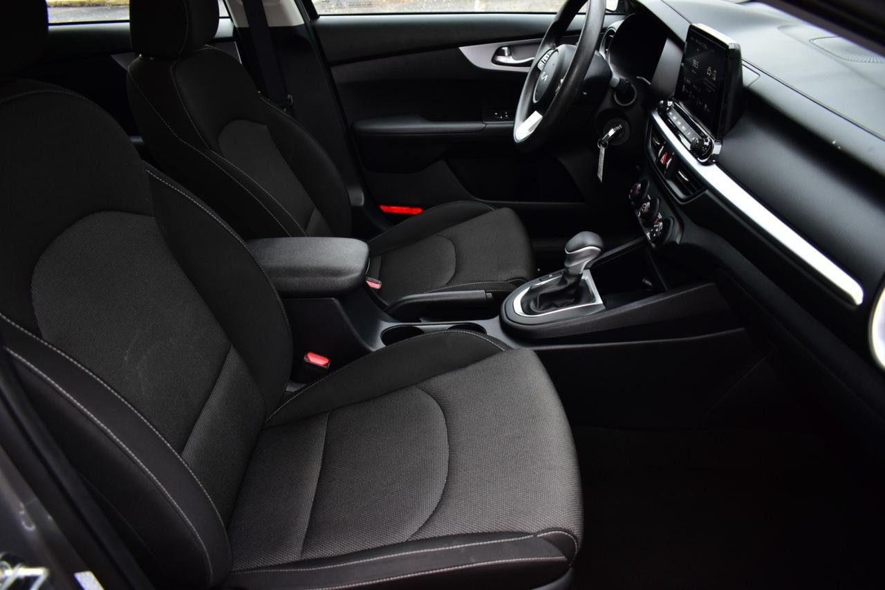 2024 Kia Forte LXS Tampa FL