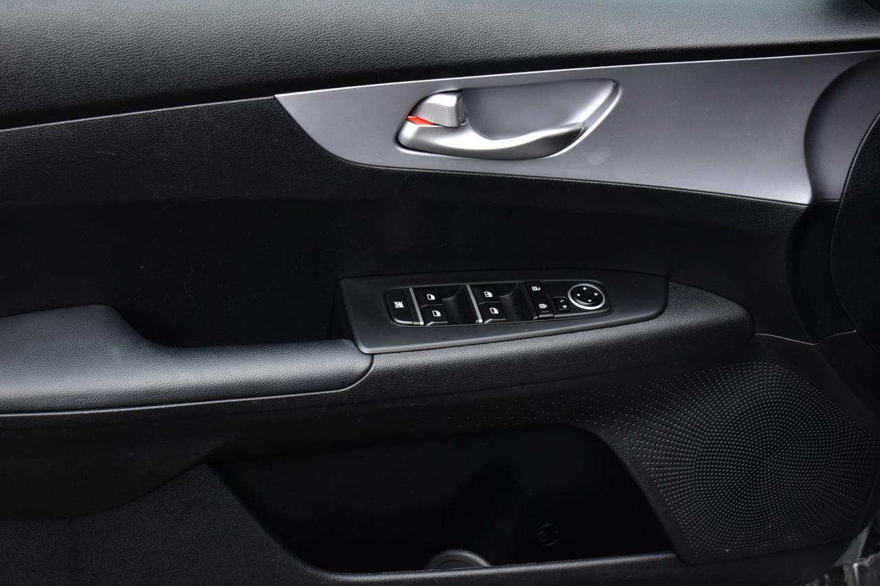 2024 Kia Forte LXS Tampa FL