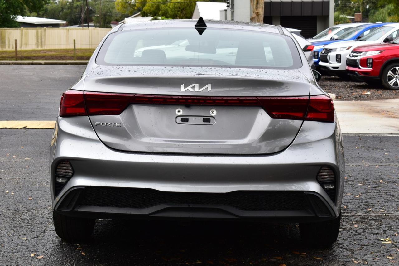 2024 Kia Forte LXS Tampa FL