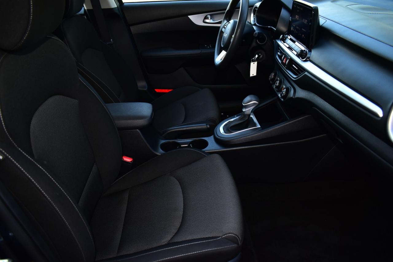 2024 Kia Forte LXS Tampa FL