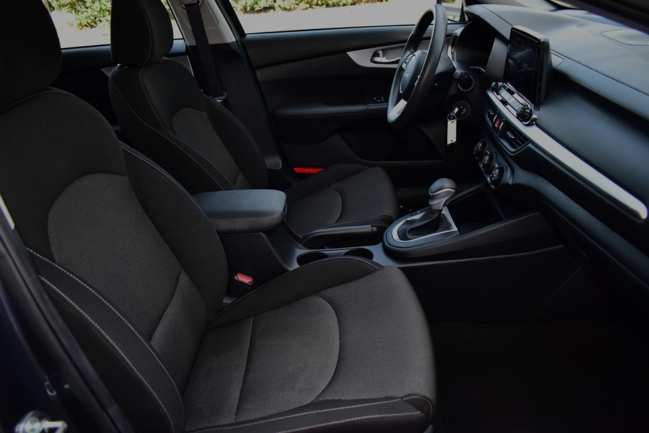 2024 Kia Forte LXS Tampa FL