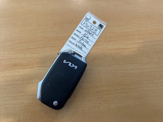 2024 Kia Forte LXS Carbondale IL