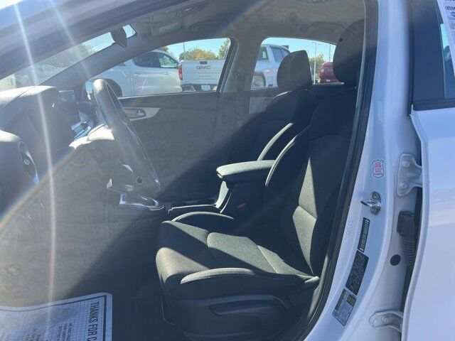 2024 Kia Forte LXS Carbondale IL