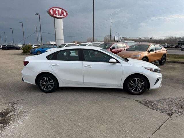 2024 Kia Forte LXS