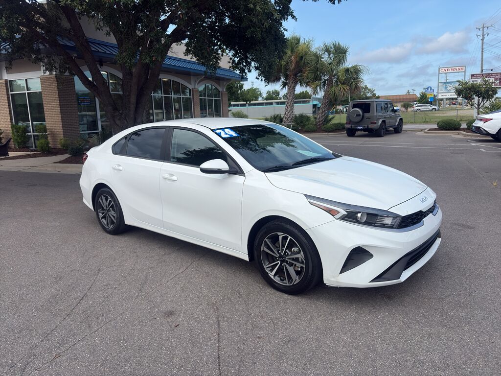 2024 Kia Forte LXS