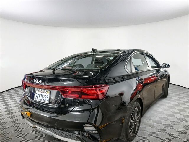 2024 Kia Forte LXS Huntington Beach CA