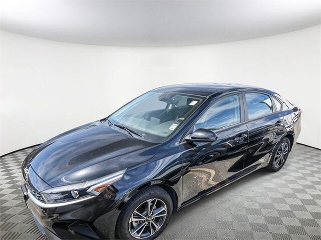 2024 Kia Forte LXS Huntington Beach CA