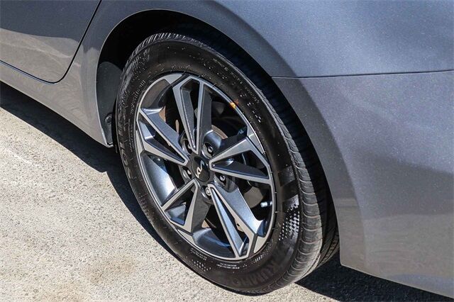 2024 Kia Forte LXS Moreno Valley CA