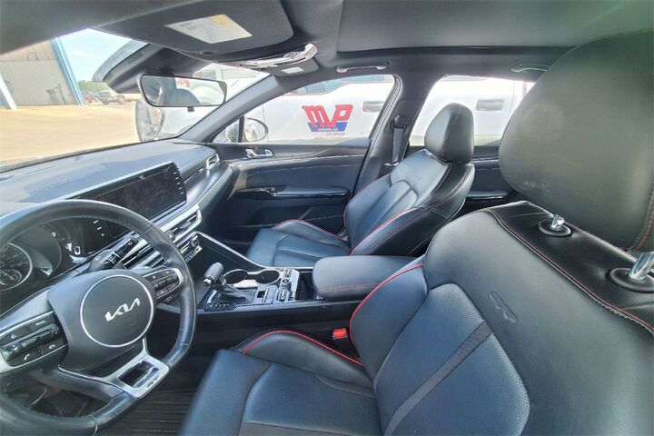 2024 Kia K5 GT  TX