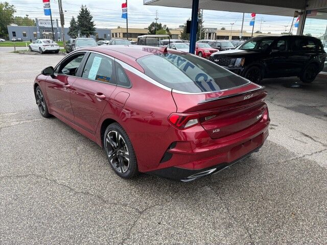 2024 Kia K5 GT-Line