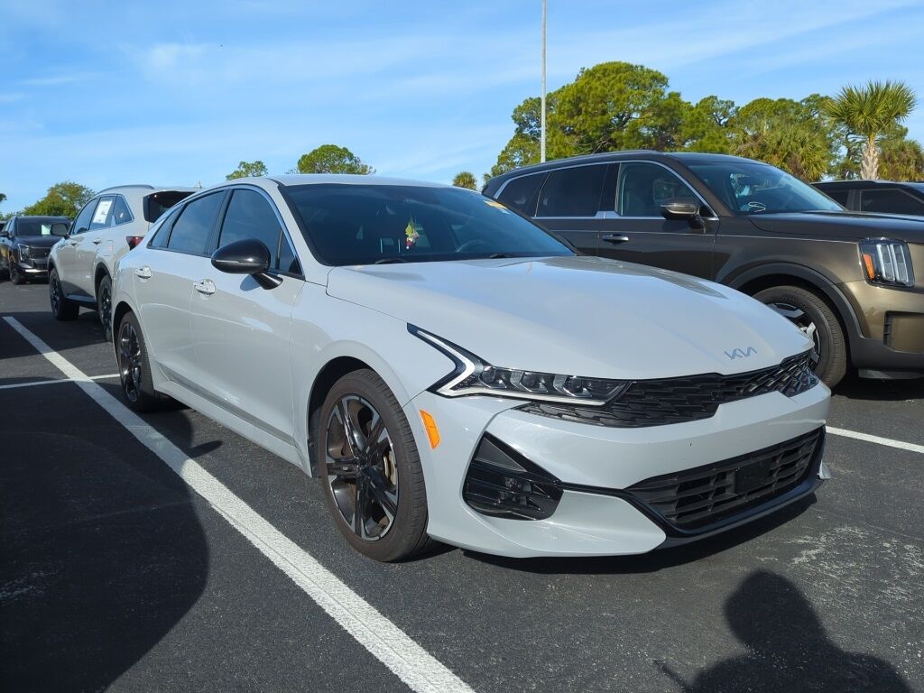 2024 Kia K5 GT-Line