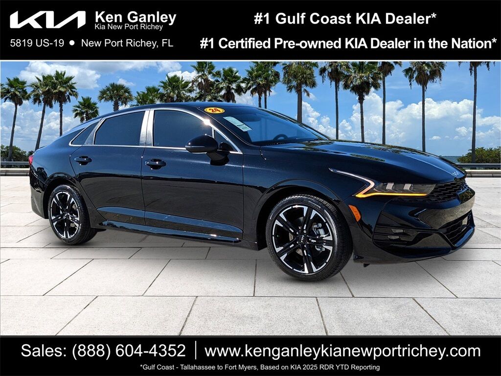 2024 Kia K5 GT-Line