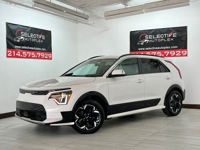 2024 Kia Niro Wind EV's photo