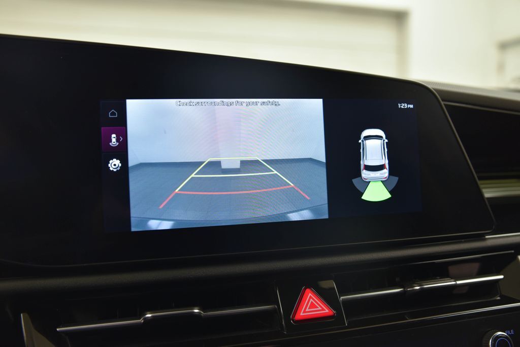 2024 Kia Niro EX Akron OH