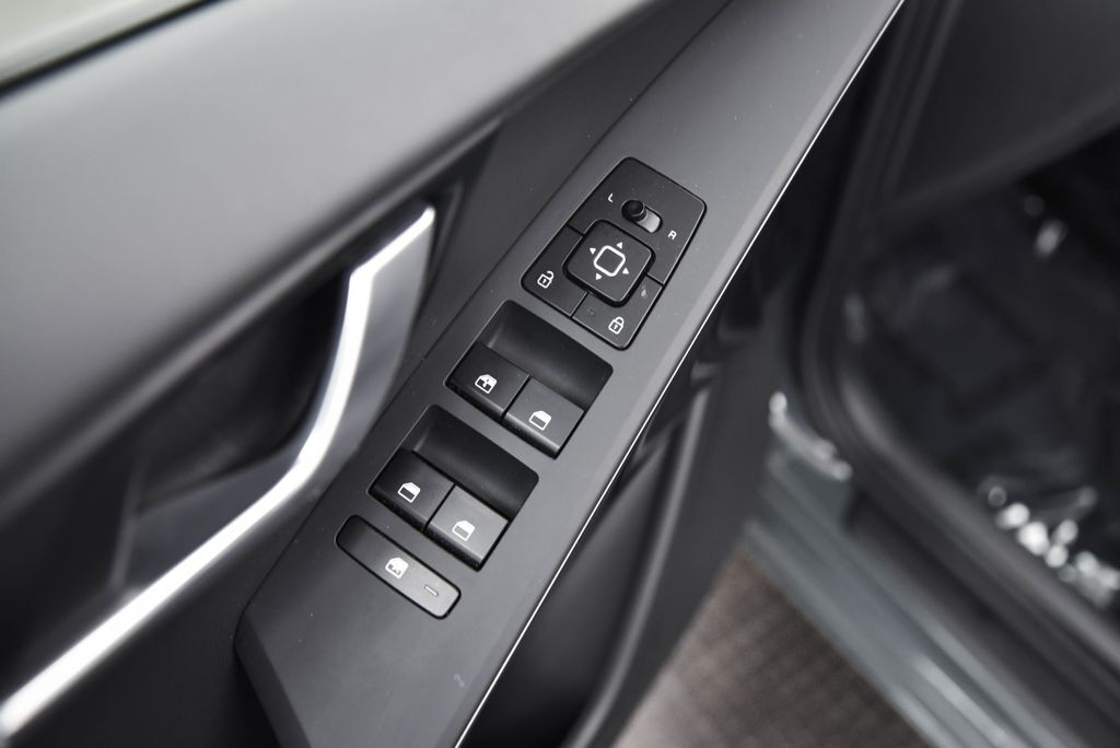 2024 Kia Niro EX Akron OH