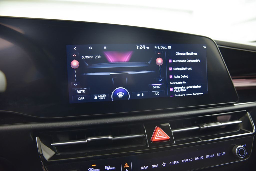 2024 Kia Niro EX Akron OH