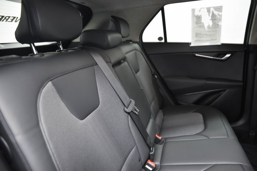 2024 Kia Niro EX Akron OH