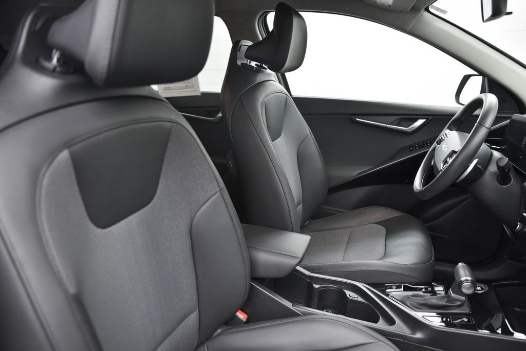 2024 Kia Niro EX Akron OH