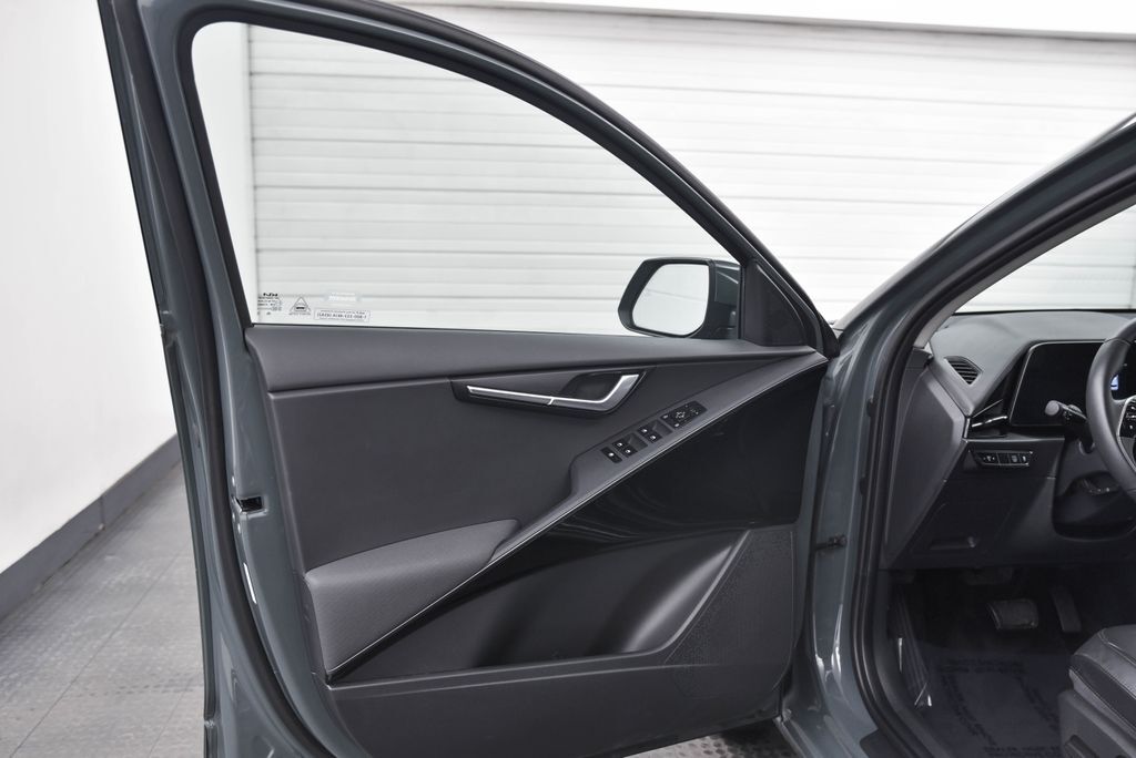 2024 Kia Niro EX Akron OH