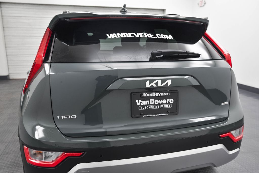 2024 Kia Niro EX Akron OH