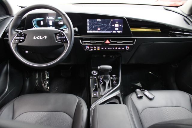 2024 Kia Niro EX