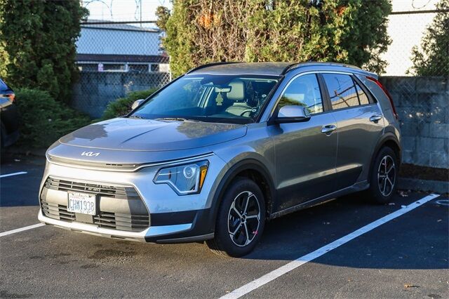 2024 Kia Niro EX