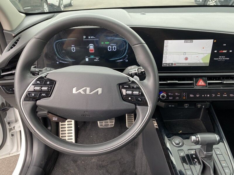 2024 Kia Niro EX Touring Bristol  PA