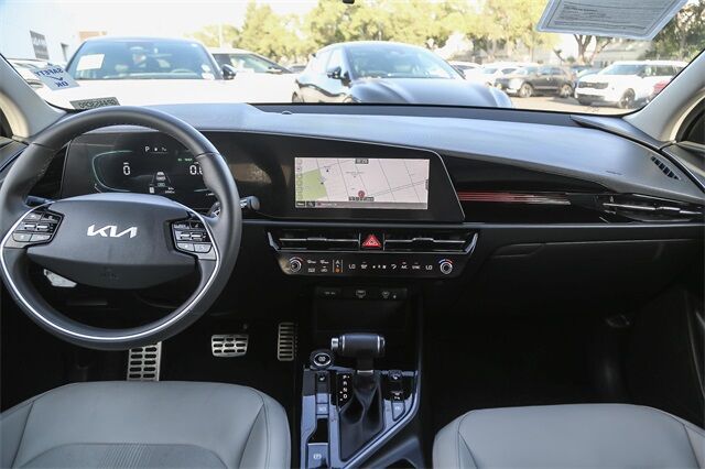 2024 Kia Niro EX Touring Glendale CA