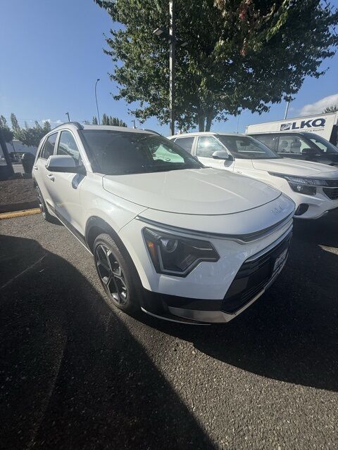 2024 Kia Niro EX Touring Renton WA
