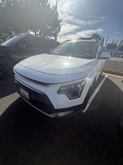 2024 Kia Niro EX Touring Renton WA