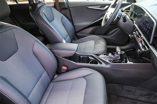 2024 Kia Niro EX Touring Renton WA