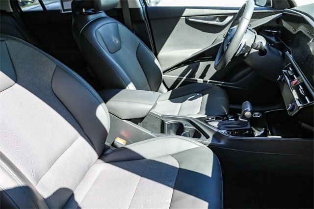 2024 Kia Niro EX Touring Renton WA