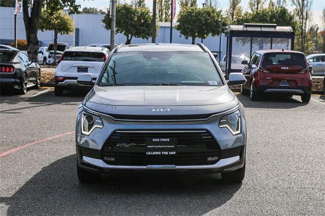2024 Kia Niro EX Touring