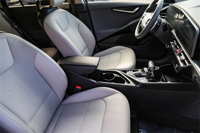 2024 Kia Niro EX Tacoma WA