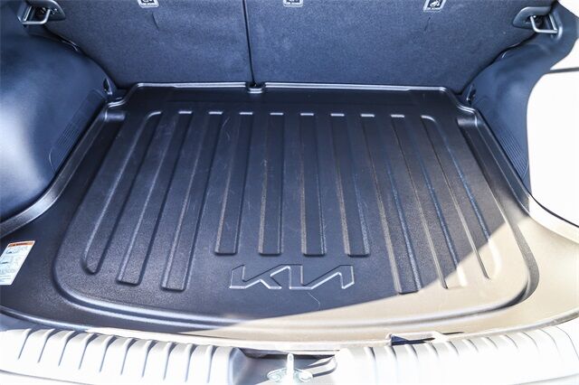 2024 Kia Niro EX Tacoma WA