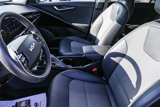 2024 Kia Niro EX Tacoma WA