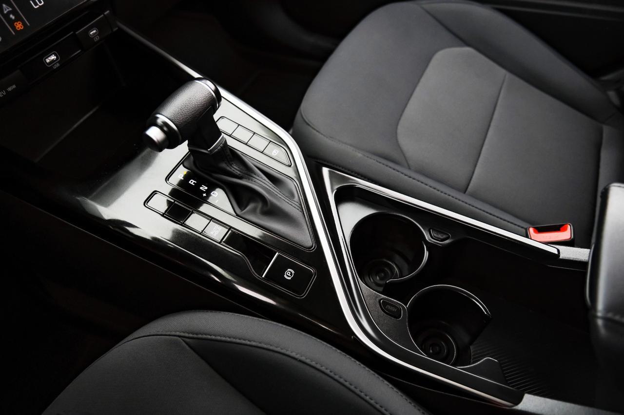 2024 Kia Niro LX BLIND SPOT ASSIST FORWARD COLLISION ASSIST REAR CAMERA BLUETO Carrollton TX